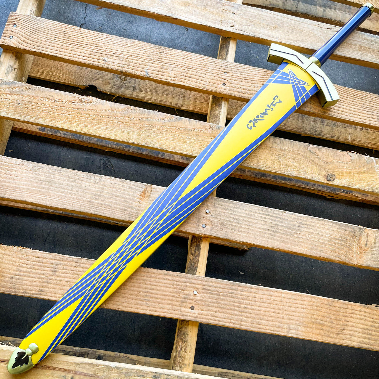 Saber's Excalibur (METAL) – Display & Cosplay Carbon Steel Replica Sword