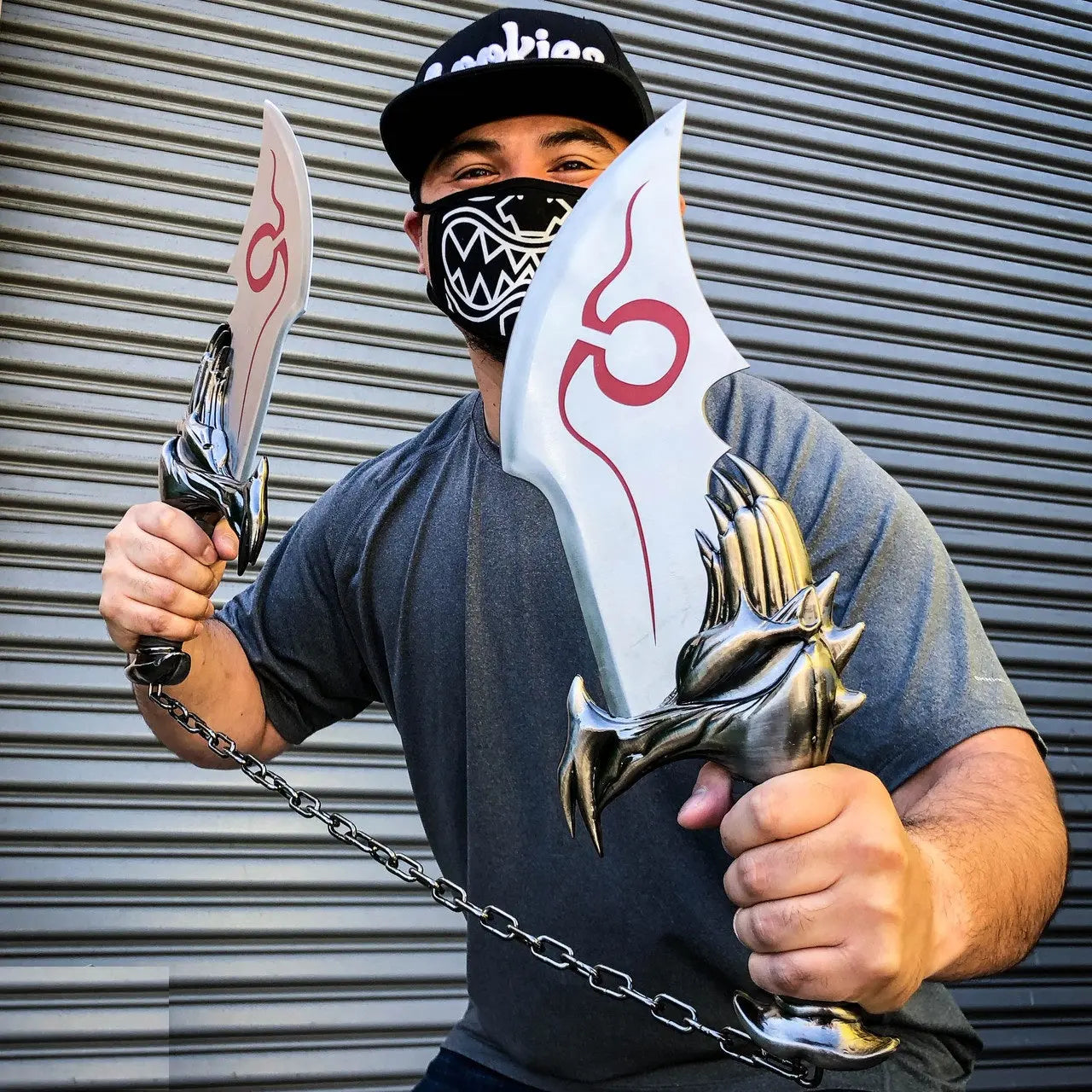 God Of War 17" Chaos War Twin Blade Knives Kratos Sword Dagger Set With Plaque - Prime Amigo Blades