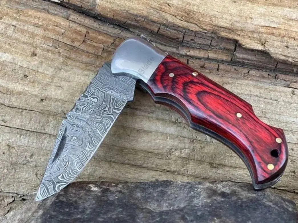 Artisan Damascus Steel Folding Knife – Handmade EDC Pocket Knife for Outdoorsmen - Prime Amigo Blades