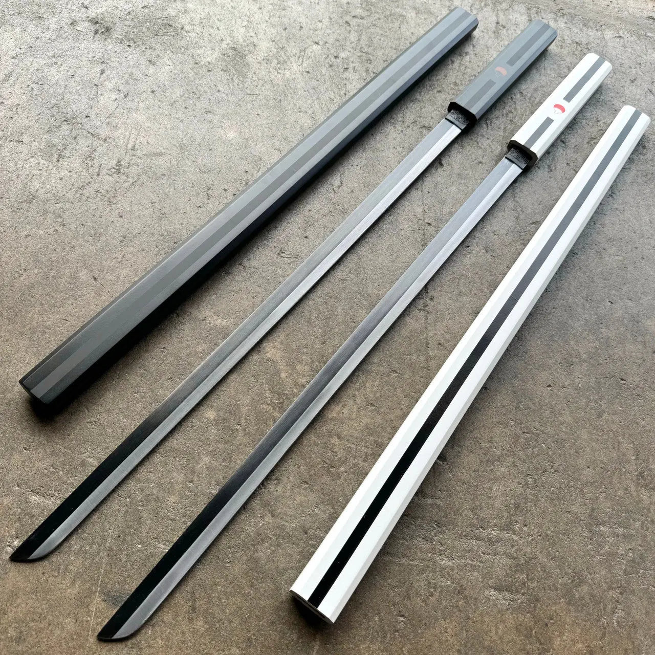 Sasuke's Grass Cutter Sword (Choose Black or White) - Prime Amigo Blades